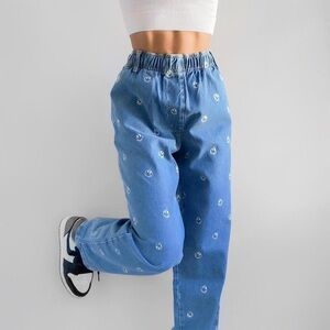 Bdg Jeans | Urban Outfitters Graphic Embroidered Smiley Jeans L